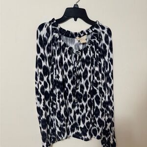 Michael Michael Kors Leopard Print Long Sleeve Blouse M Tie Neck Chic